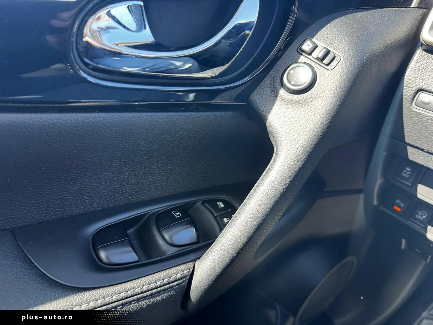Nissan Qashqai 1.6dCi TEKNA 2014