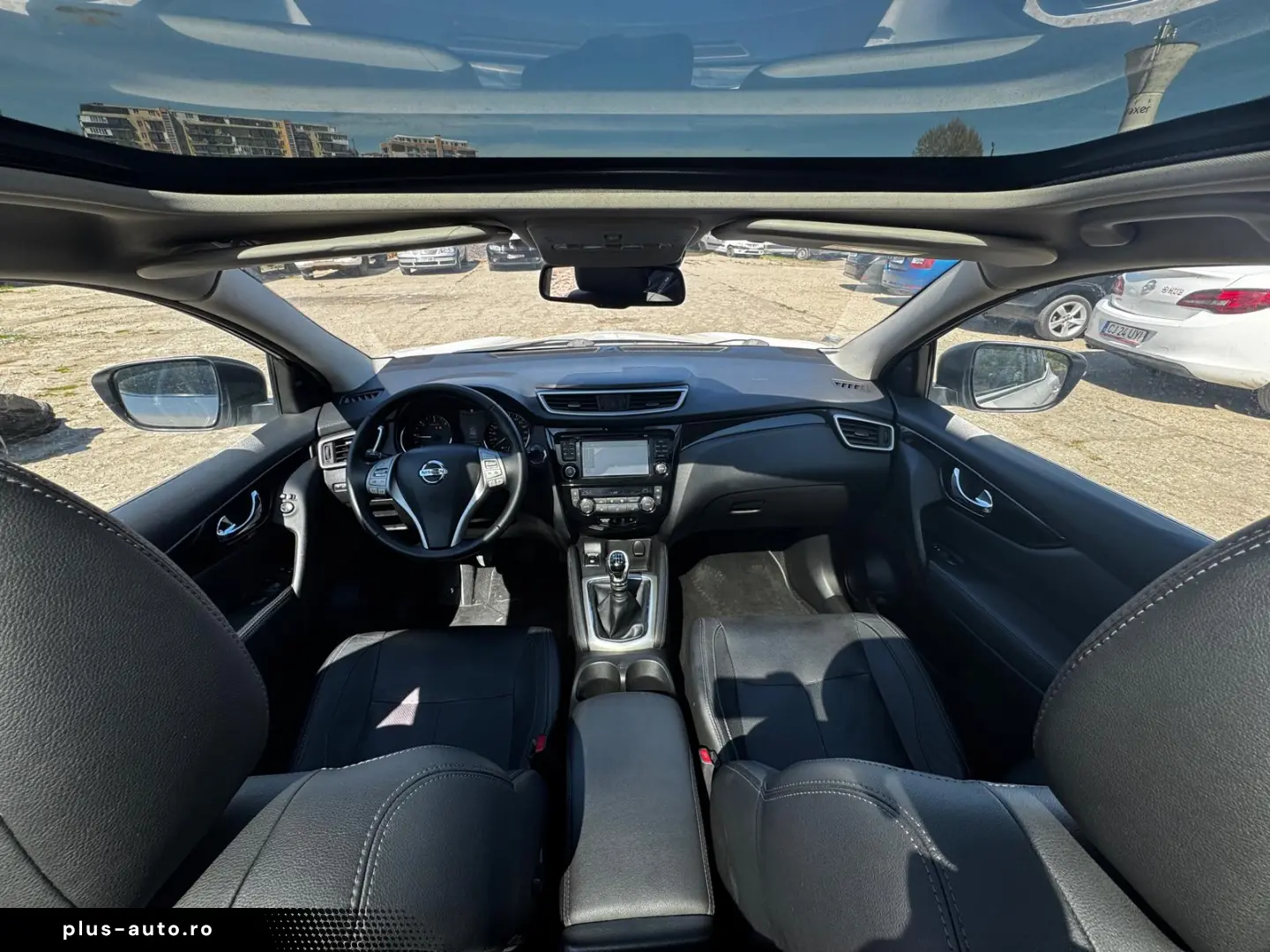 Nissan Qashqai 1.6dCi TEKNA 2014