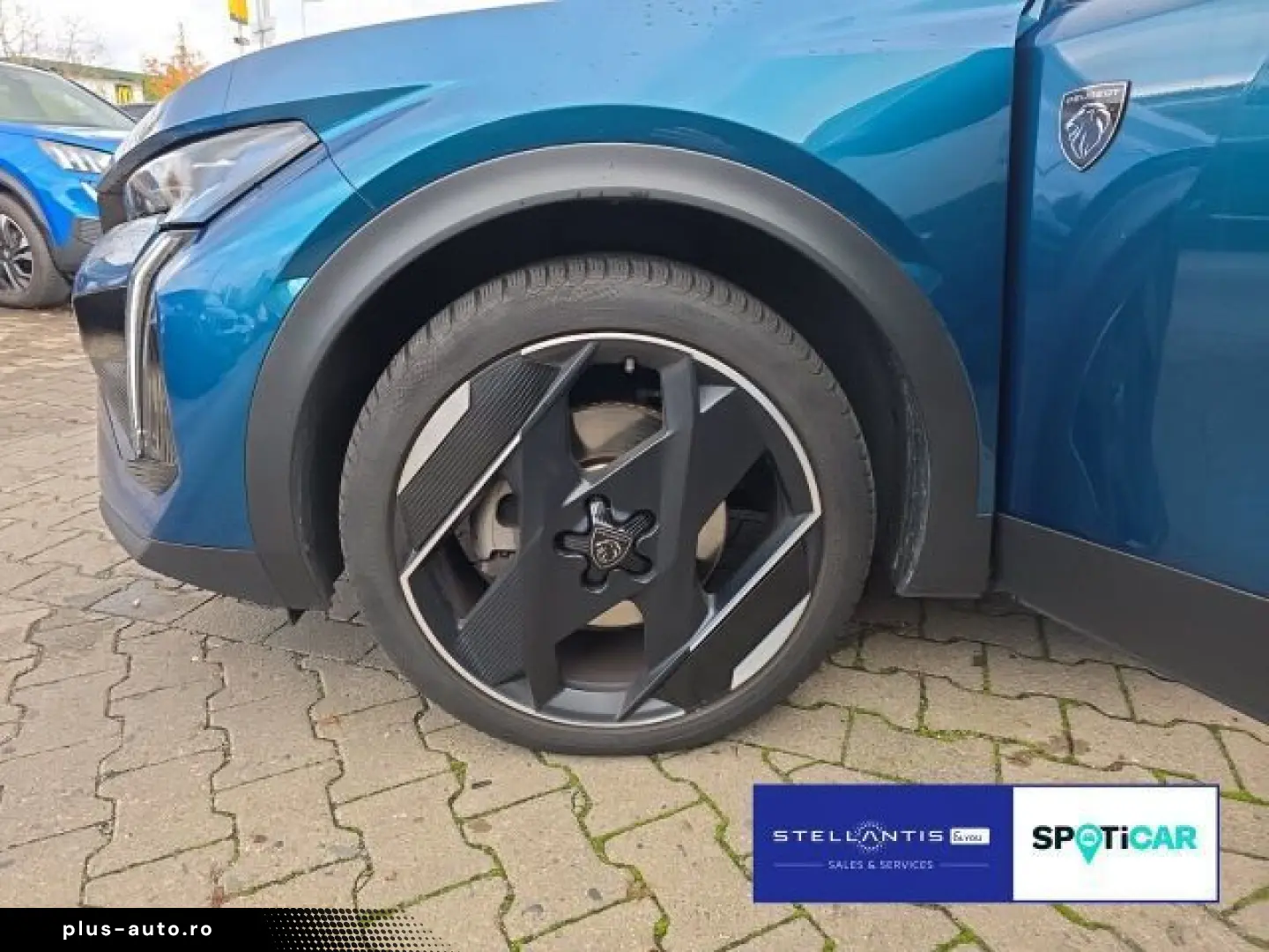 PEUGEOT 408 Hybrid 225 (Plug-In)