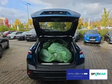 PEUGEOT 408 Hybrid 225 (Plug-In)