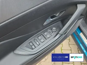 PEUGEOT 408 Hybrid 225 (Plug-In)