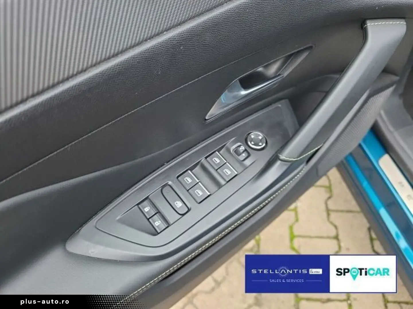 PEUGEOT 408 Hybrid 225 (Plug-In)