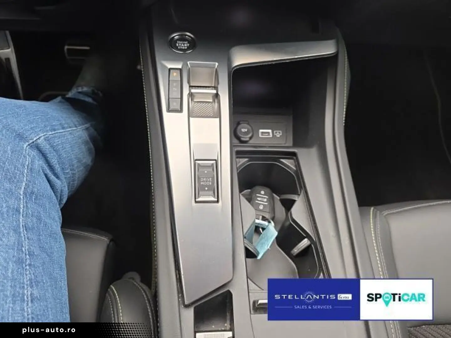 PEUGEOT 408 Hybrid 225 (Plug-In)