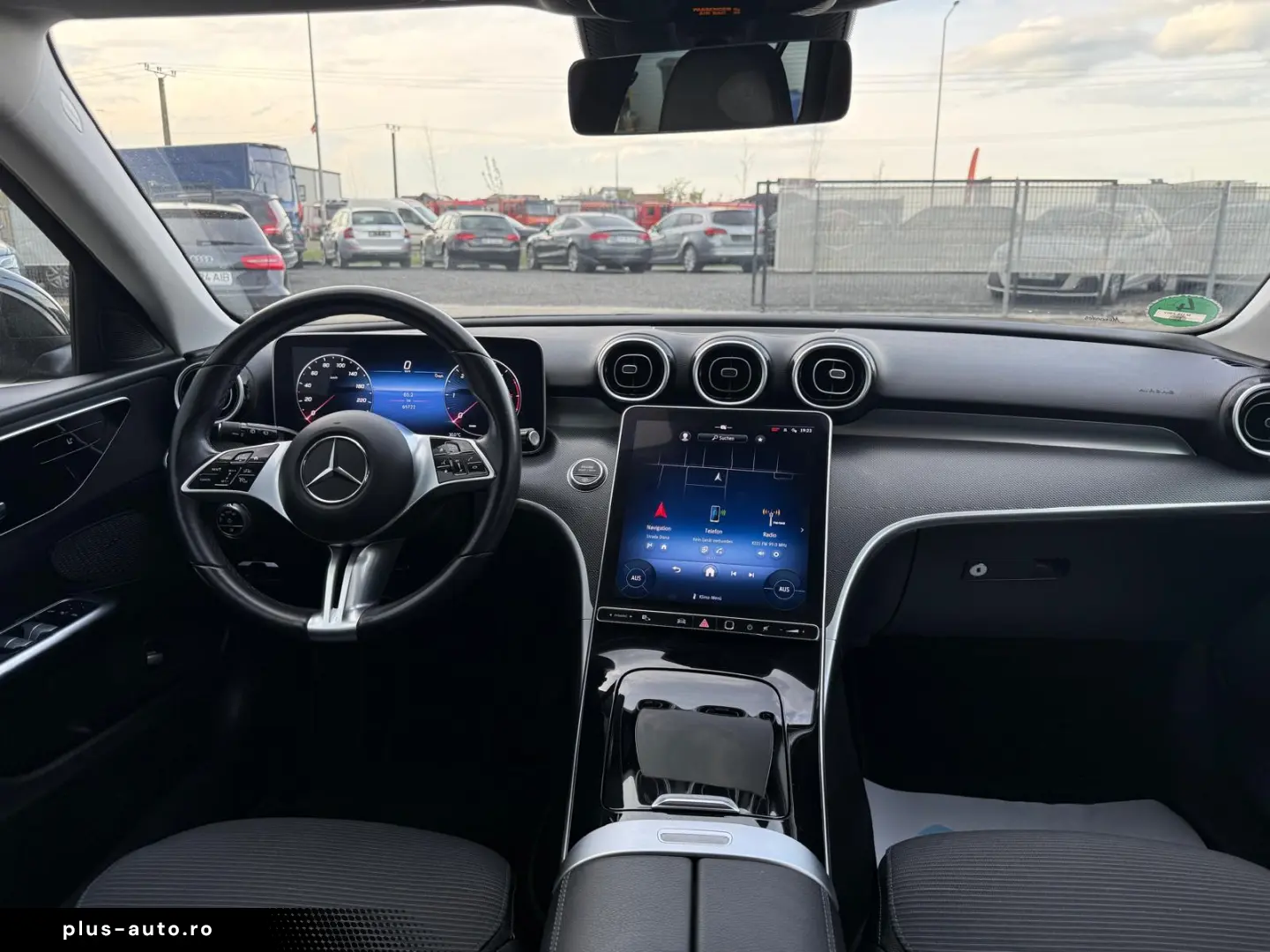MERCEDES BENZ C200 d     65.000km