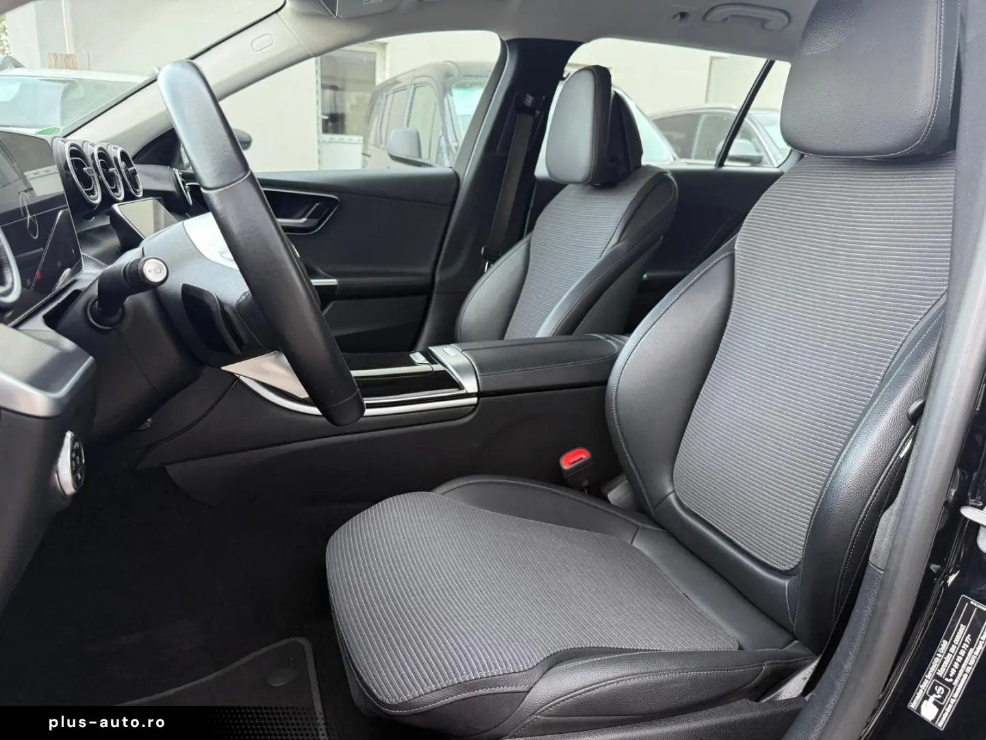 MERCEDES BENZ C200 d     65.000km