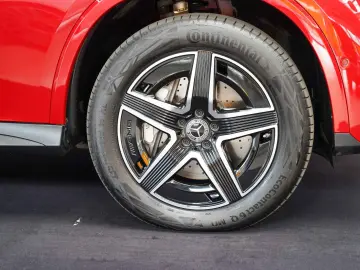 MERCEDES-BENZ GLC 300 e 4M Coupé AMG Line Night Fahr…