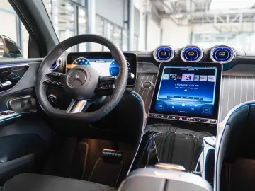 MERCEDES-BENZ GLC 300 e 4M Coupé AMG Line Night Fahr…