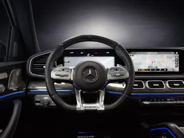 MERCEDES-BENZ GLS 63 AMG DRIVER'S CARBON MASSAG…