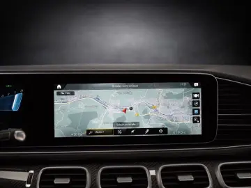 MERCEDES-BENZ GLS 63 AMG DRIVER'S CARBON MASSAG…