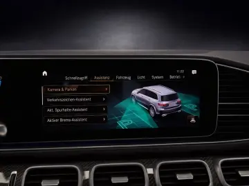 MERCEDES-BENZ GLS 63 AMG DRIVER'S CARBON MASSAG…