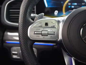MERCEDES-BENZ GLS 63 AMG DRIVER'S CARBON MASSAG…