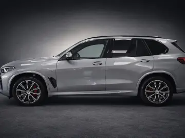 BMW X5 xDrive30d 3x M SPORT PRO PANO ICONIC INDIVIDU
