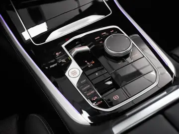 BMW X5 xDrive30d 3x M SPORT PRO PANO ICONIC INDIVIDU