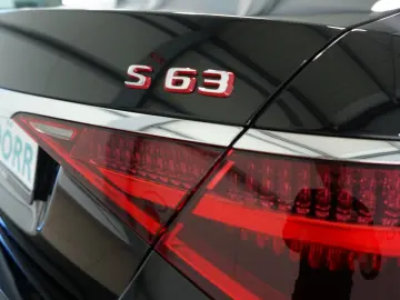 MERCEDES-BENZ S 63 AMG E-Performance 4M  L Massage T…