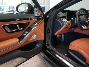 MERCEDES-BENZ S 63 AMG E-Performance 4M  L Massage T…