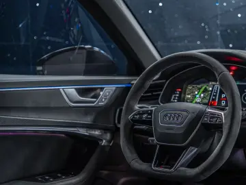 AUDI RS6 Performance Nardo DRC Pano HD RS-Design  HuD