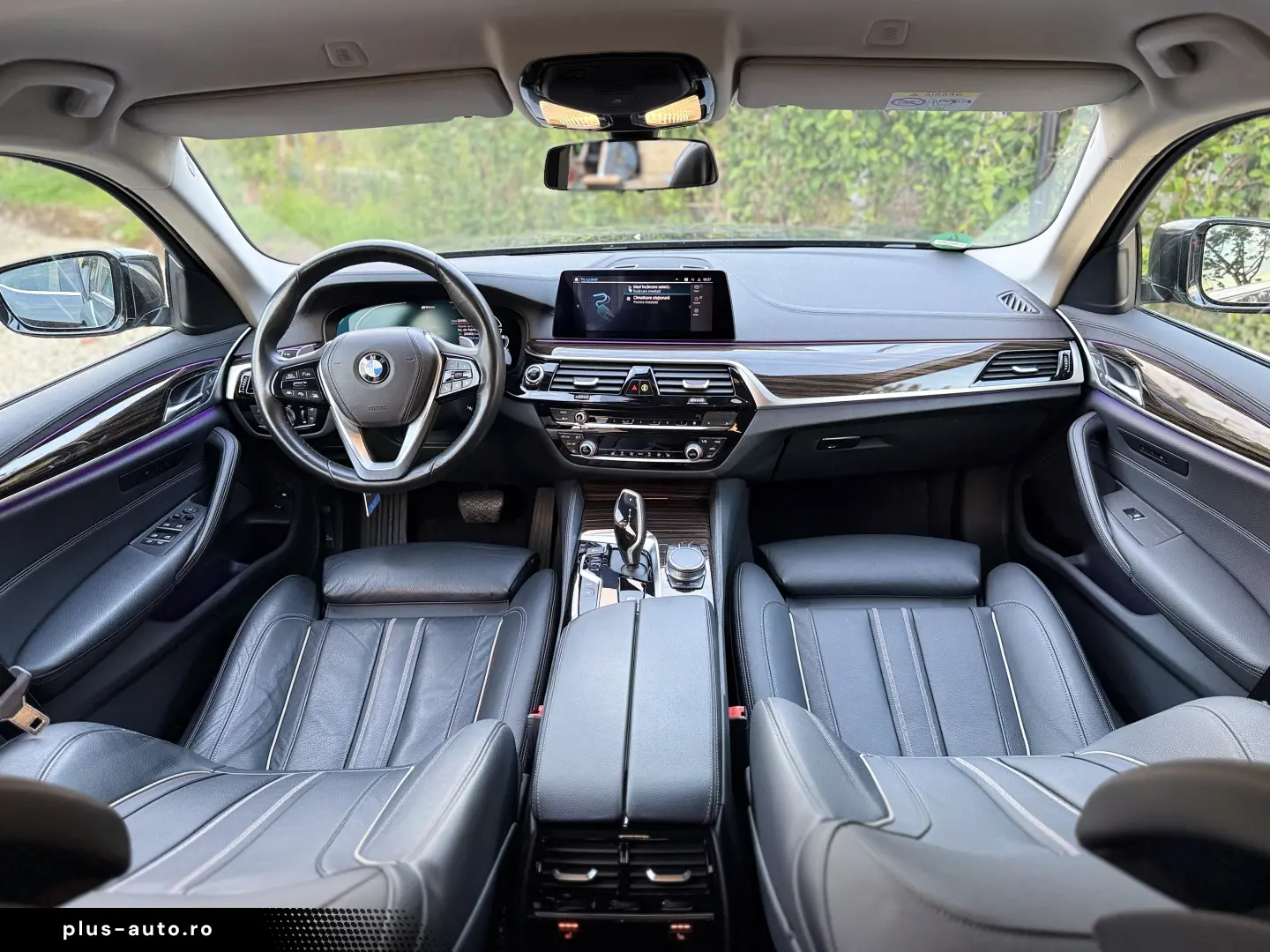 BMW Seria 5 G30 530e Plug in hibrid Luxury Line 08 2020