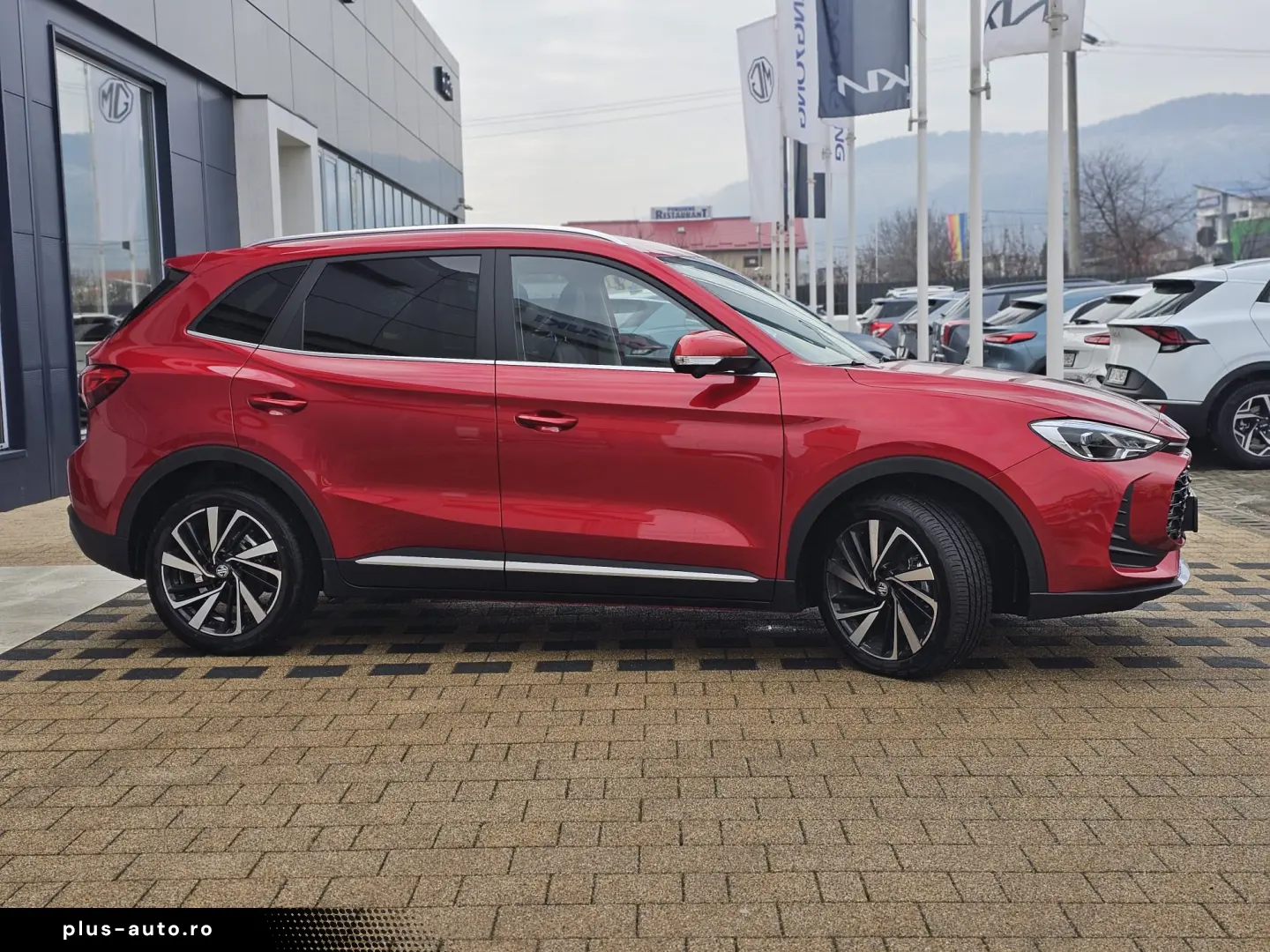 MG ZS HEV 5 usi Exclusive 1.5L GSL HEV 197 CP AT (MY 2025)