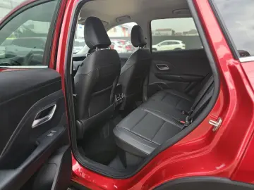 MG ZS HEV 5 usi Exclusive 1.5L GSL HEV 197 CP AT (MY 2025)