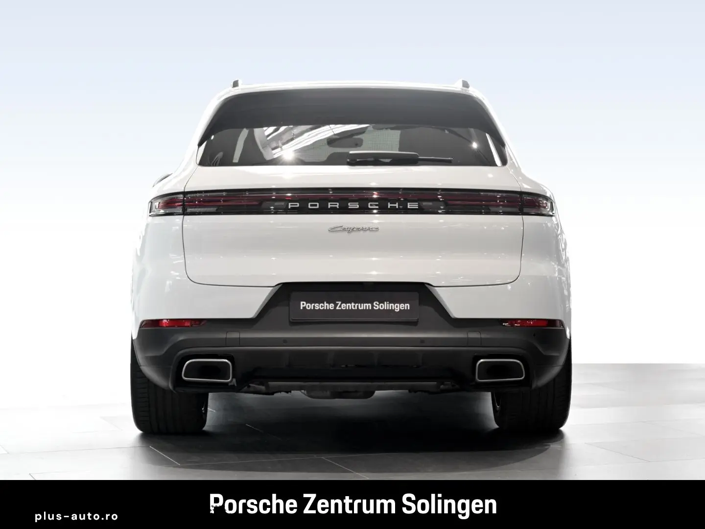 PORSCHE Cayenne E-Hybrid Panorma Bose InnoDrive AHK