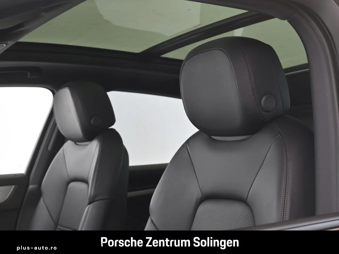 PORSCHE Cayenne E-Hybrid Panorma Bose InnoDrive AHK