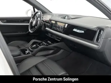 PORSCHE Cayenne E-Hybrid Panorma Bose InnoDrive AHK