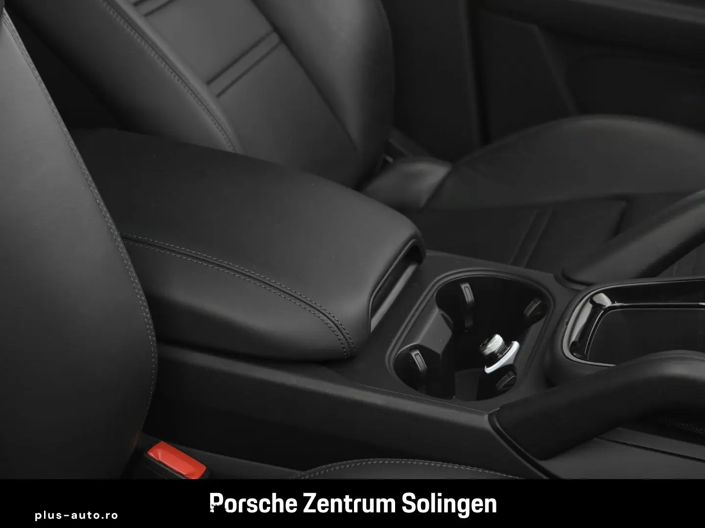 PORSCHE Cayenne E-Hybrid Panorma Bose InnoDrive AHK
