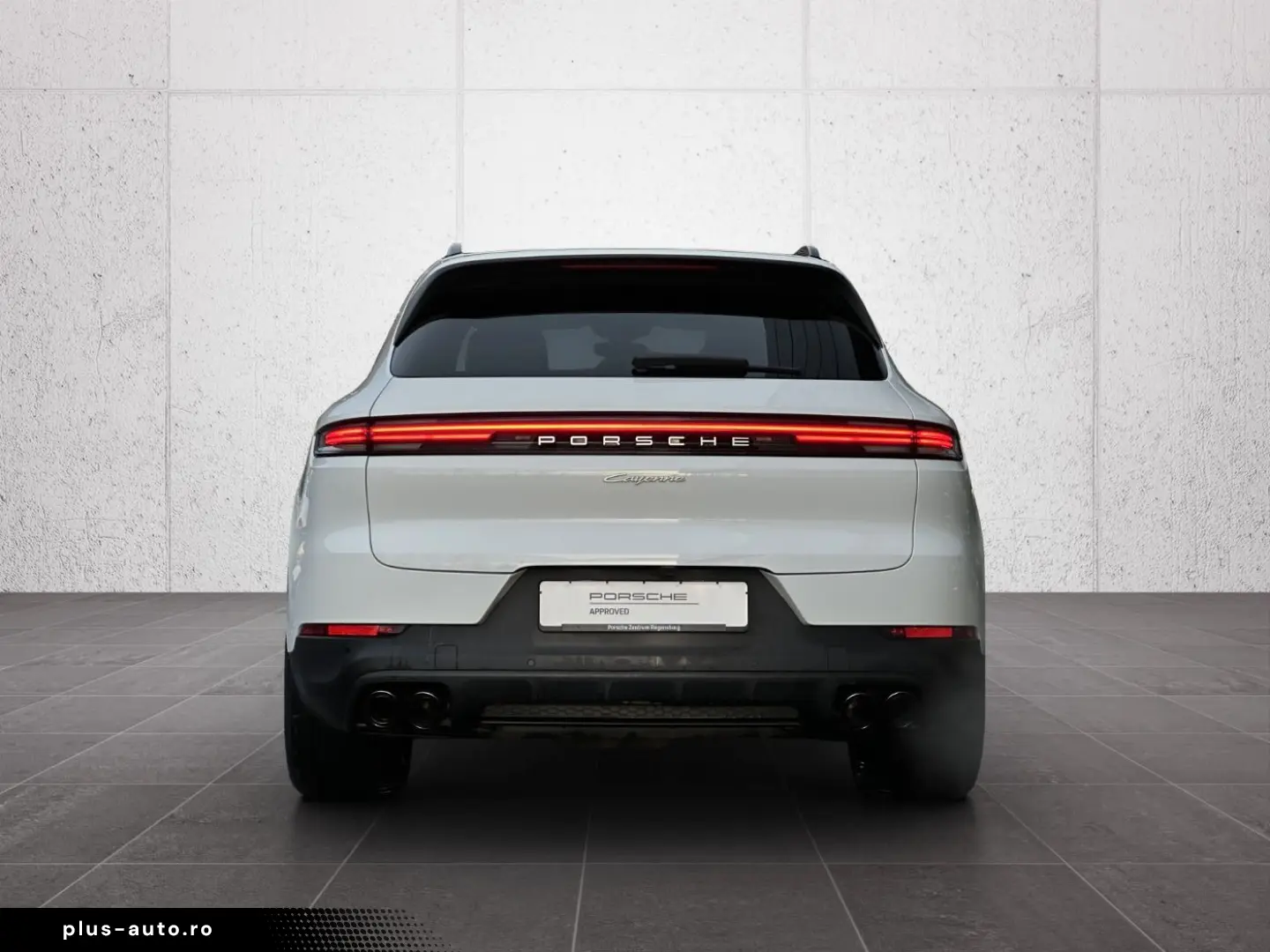 PORSCHE Cayenne E-Hybrid BOSE 360 Grad Kamera