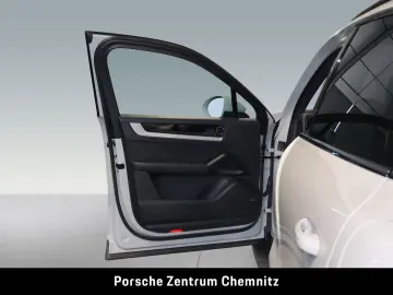 PORSCHE Cayenne E-Hybrid Luft;Soft-Close;Head-Up;BOSE