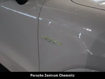 PORSCHE Cayenne E-Hybrid Luft;Soft-Close;Head-Up;BOSE