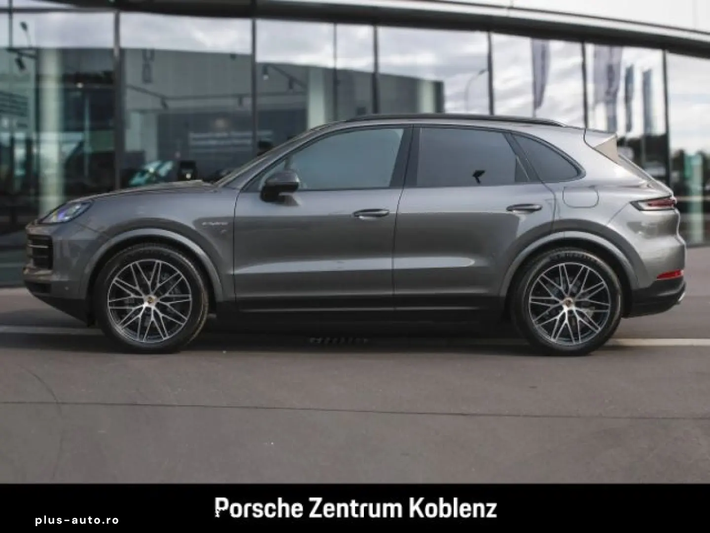 PORSCHE Cayenne E-Hybrid