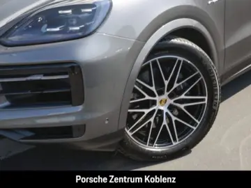 PORSCHE Cayenne E-Hybrid