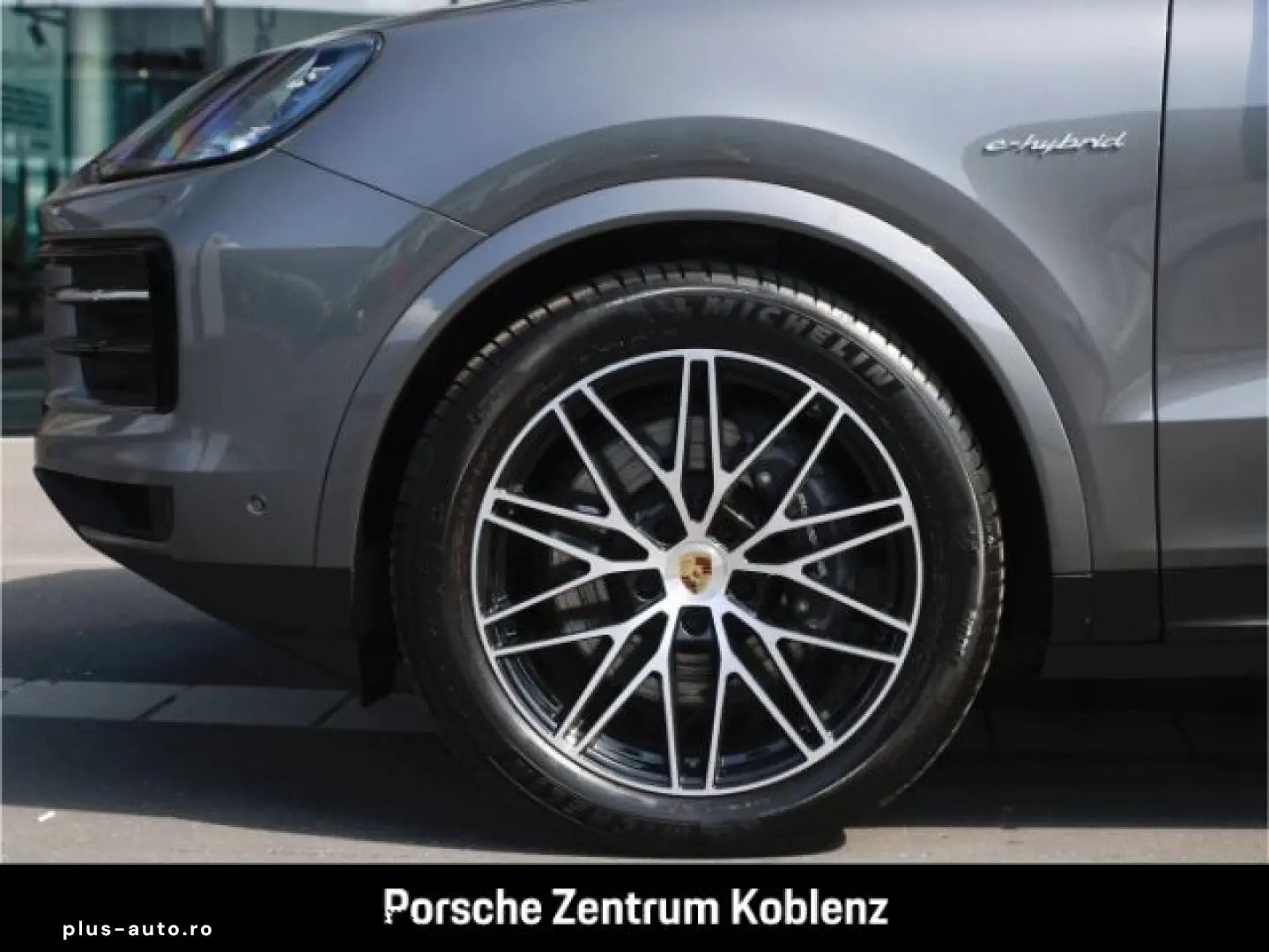 PORSCHE Cayenne E-Hybrid
