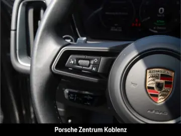PORSCHE Cayenne E-Hybrid