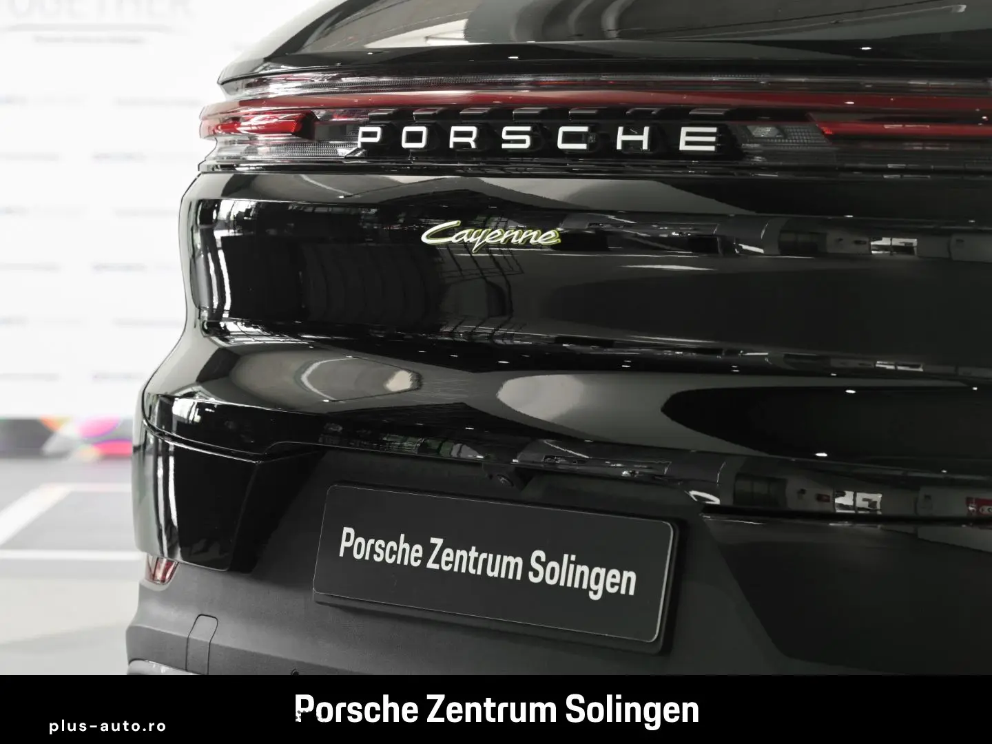 PORSCHE Cayenne E-Hybrid PANO INNO Head-Up SOFT