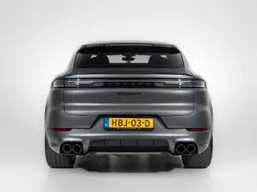 PORSCHE Cayenne Coupe S E-Hybrid   Clubleder   PDCC   HD