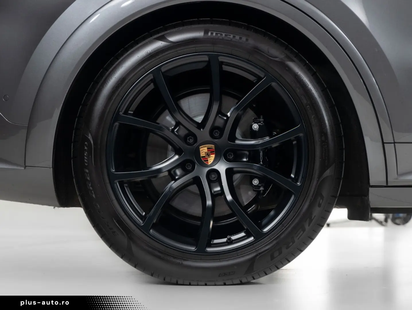 PORSCHE Cayenne Coupe S E-Hybrid   Clubleder   PDCC   HD