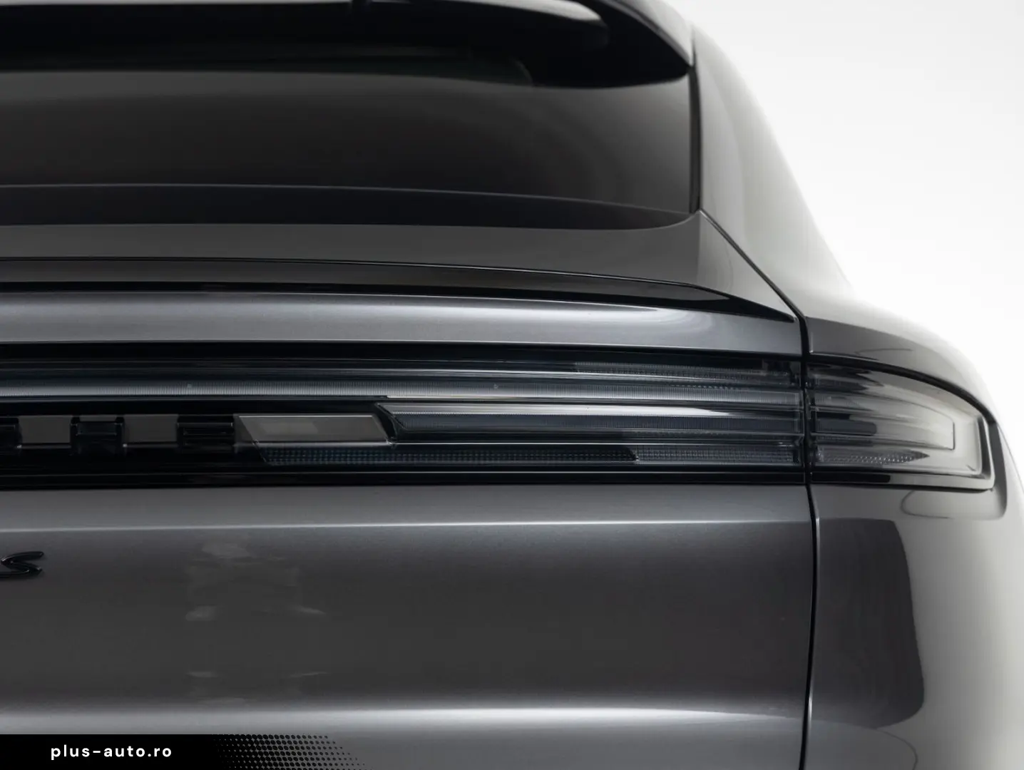 PORSCHE Cayenne Coupe S E-Hybrid   Clubleder   PDCC   HD