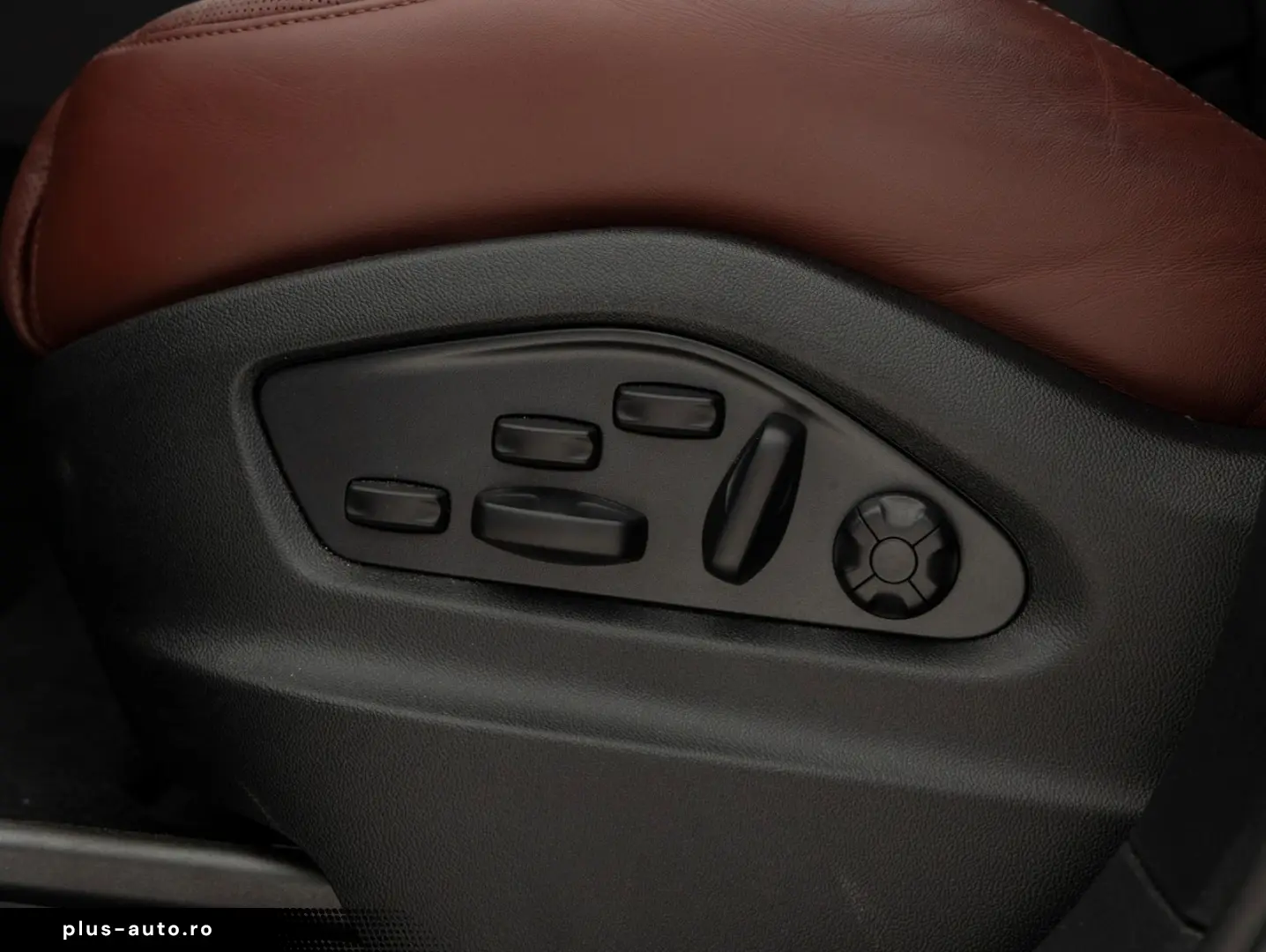 PORSCHE Cayenne Coupe S E-Hybrid   Clubleder   PDCC   HD