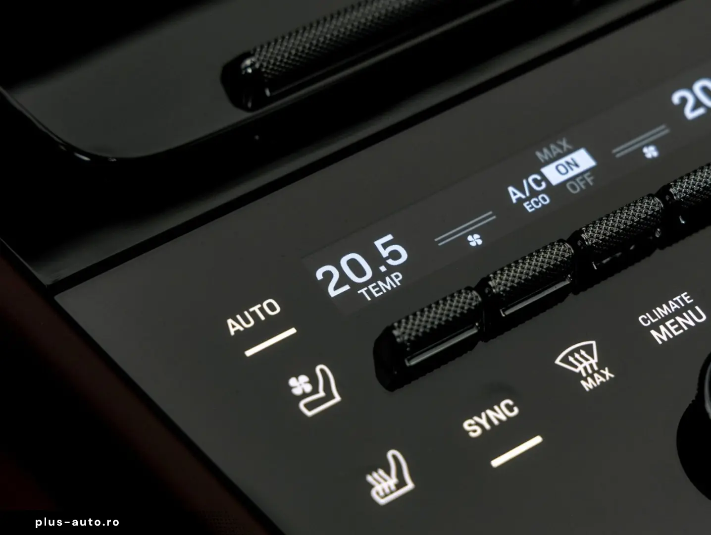 PORSCHE Cayenne Coupe S E-Hybrid   Clubleder   PDCC   HD