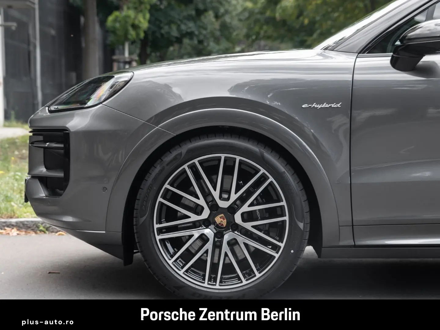 PORSCHE Cayenne S E-Hybrid Coupe HA-Lenkung InnoDrive