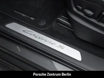 PORSCHE Cayenne S E-Hybrid Coupe HA-Lenkung InnoDrive
