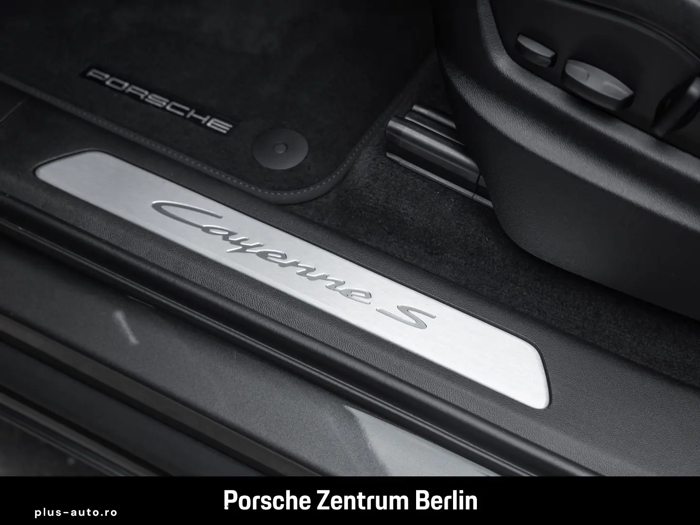 PORSCHE Cayenne S E-Hybrid Coupe HA-Lenkung InnoDrive