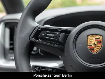 PORSCHE Cayenne S E-Hybrid Coupe HA-Lenkung InnoDrive