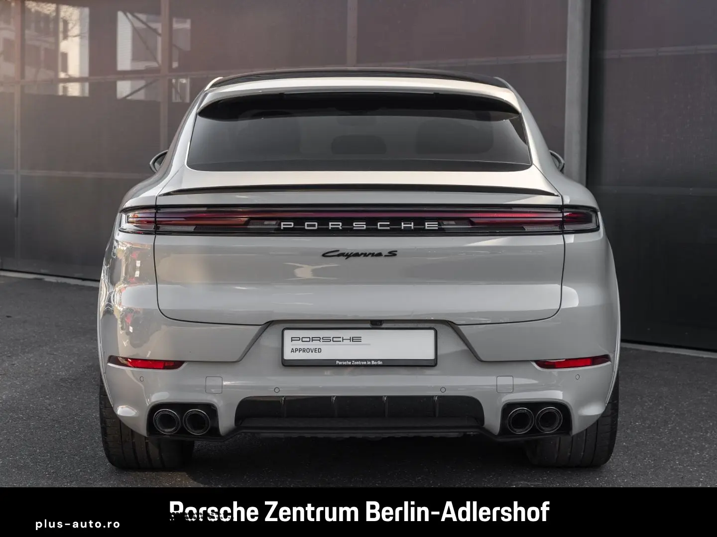 PORSCHE Cayenne S E-Hybrid Coupe HA-Lenkung InnoDrive
