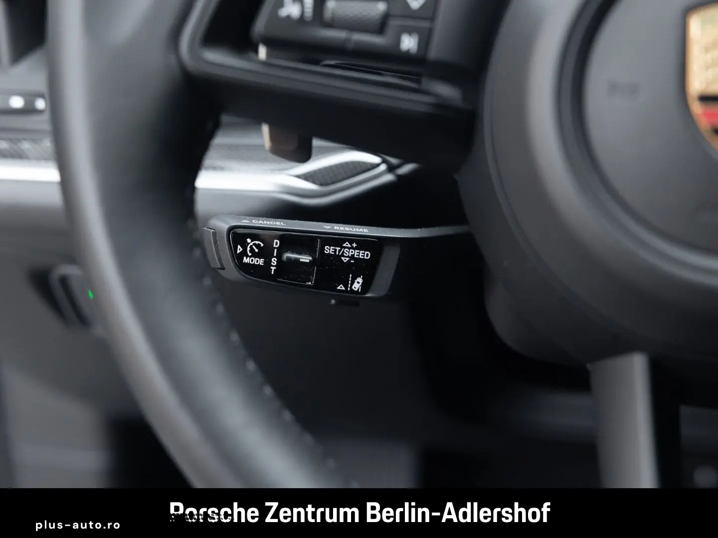 PORSCHE Cayenne S E-Hybrid Coupe HA-Lenkung InnoDrive