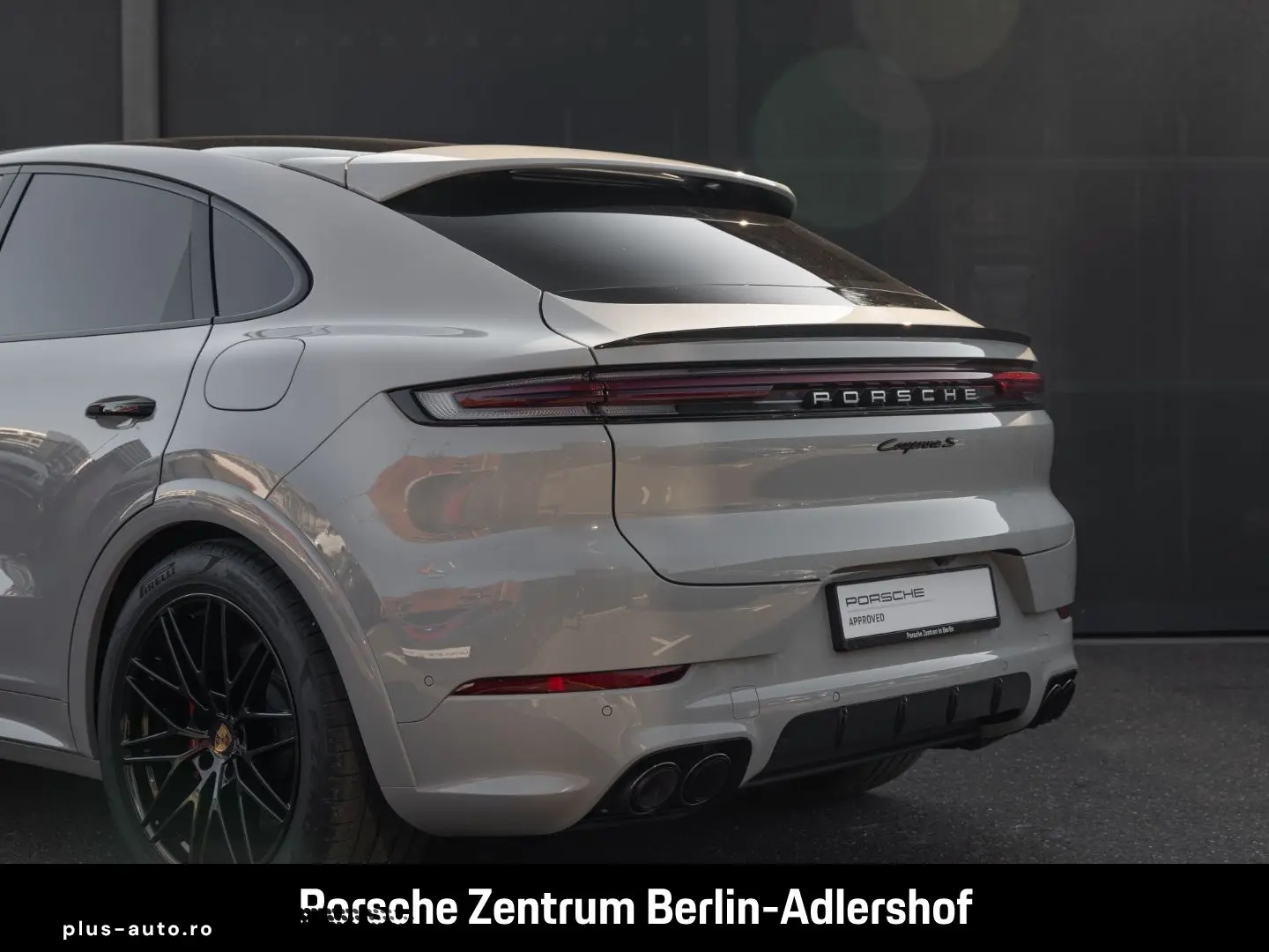 PORSCHE Cayenne S E-Hybrid Coupe HA-Lenkung InnoDrive