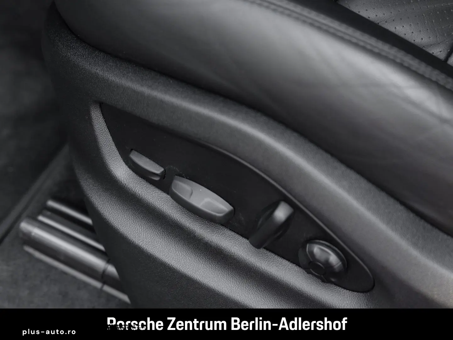 PORSCHE Cayenne S E-Hybrid Coupe HA-Lenkung InnoDrive