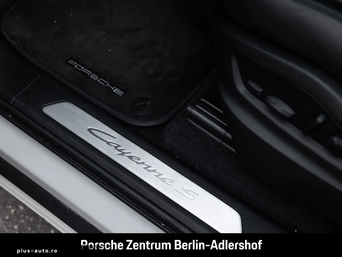 PORSCHE Cayenne S E-Hybrid Coupe HA-Lenkung InnoDrive