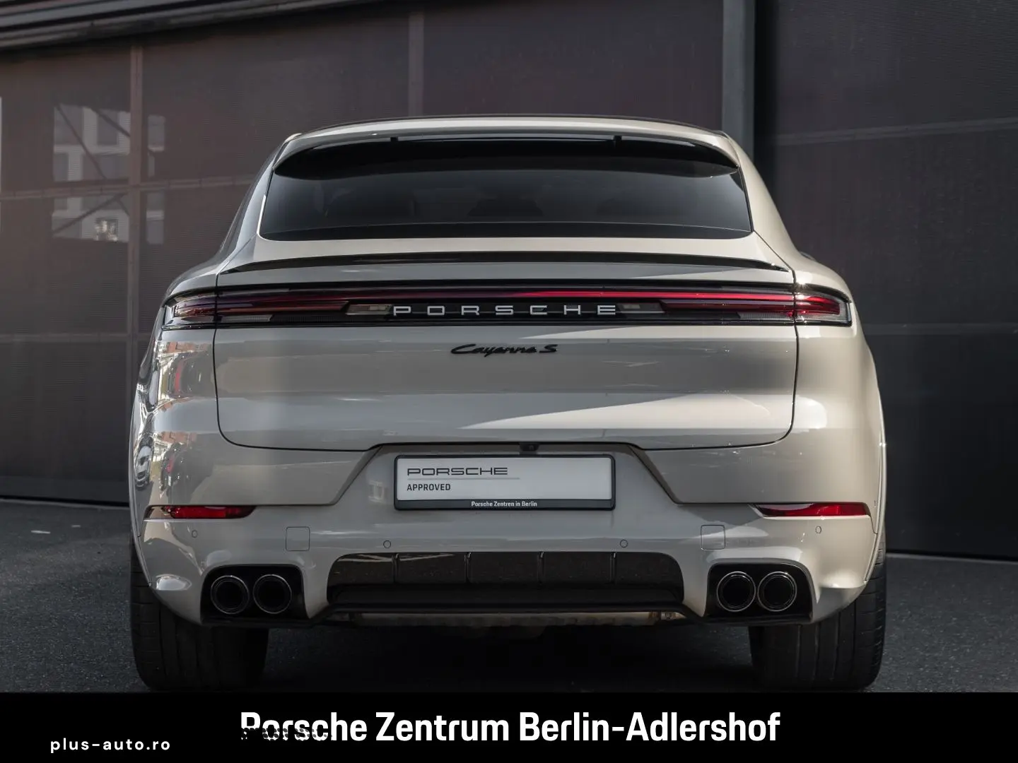 PORSCHE Cayenne S E-Hybrid Coupe HA-Lenkung InnoDrive